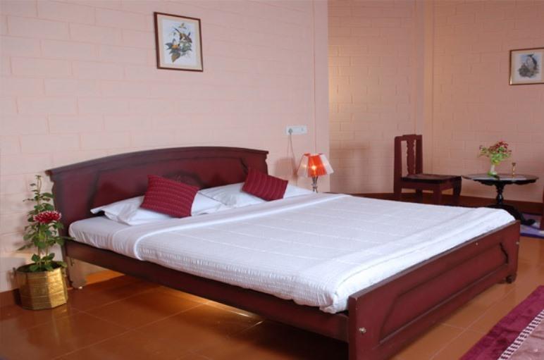Sunbird Garden Resort Krishnagiri Pokoj fotografie