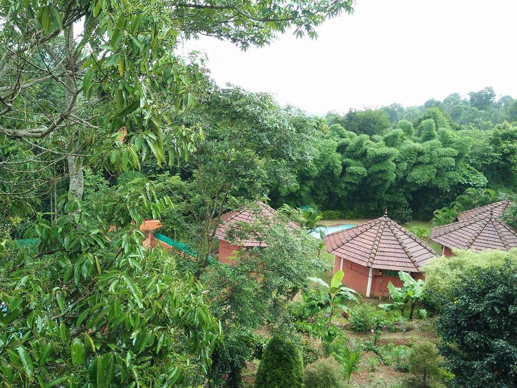Sunbird Garden Resort Krishnagiri Exteriér fotografie