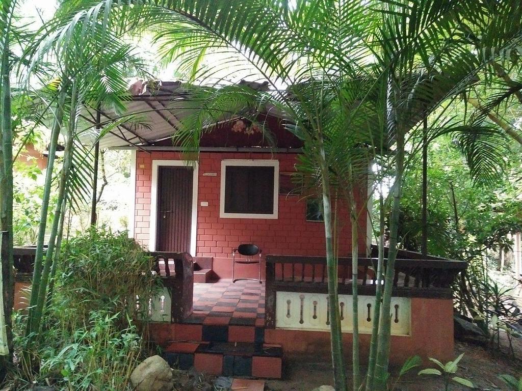 Sunbird Garden Resort Krishnagiri Exteriér fotografie